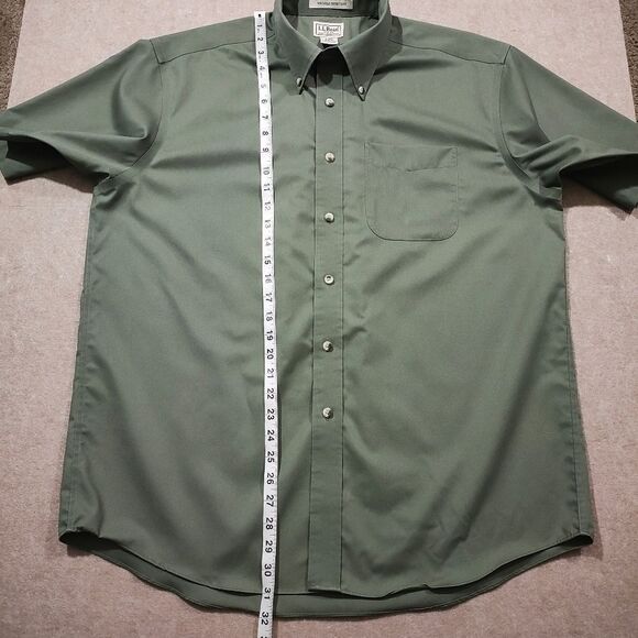 L.L. Bean Olive Green Men's Button Down Wrinkle Resistant Short Sleeve Shirt #6 - Picture 4 of 5